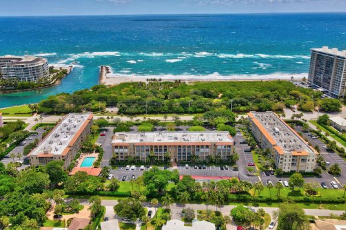 Tierra del Mar Condominium